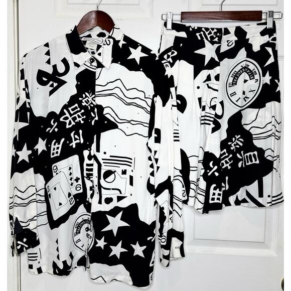 Saint Germain White Black Gambling Card Printed Bedazzled Blouse Short Set Small - Picture 1 of 15